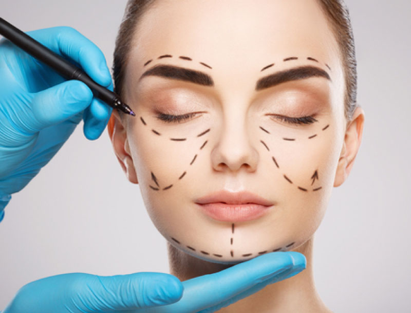 dr-christian-zapata-Cómo-rejuvenecer-sin-perder-tu-esencia-armonizacion-facial-2